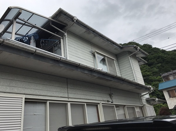 広島県広島市　外壁塗装　屋根塗装　雨漏り　シーリング(コーキング)の劣化
