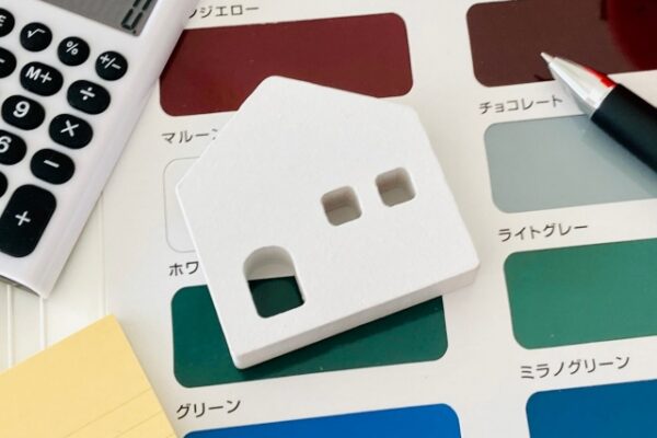 外壁塗装の色見本チェック法！イメージ通りの仕上がりを実現する方法