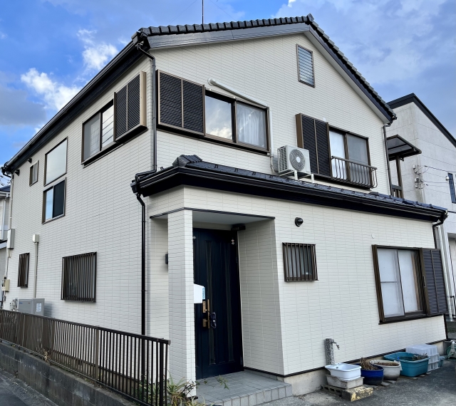 広島市周辺で外壁塗装の費用を安くする7つの方法!補助金活用・業者選びのポイントを徹底解説 (1)